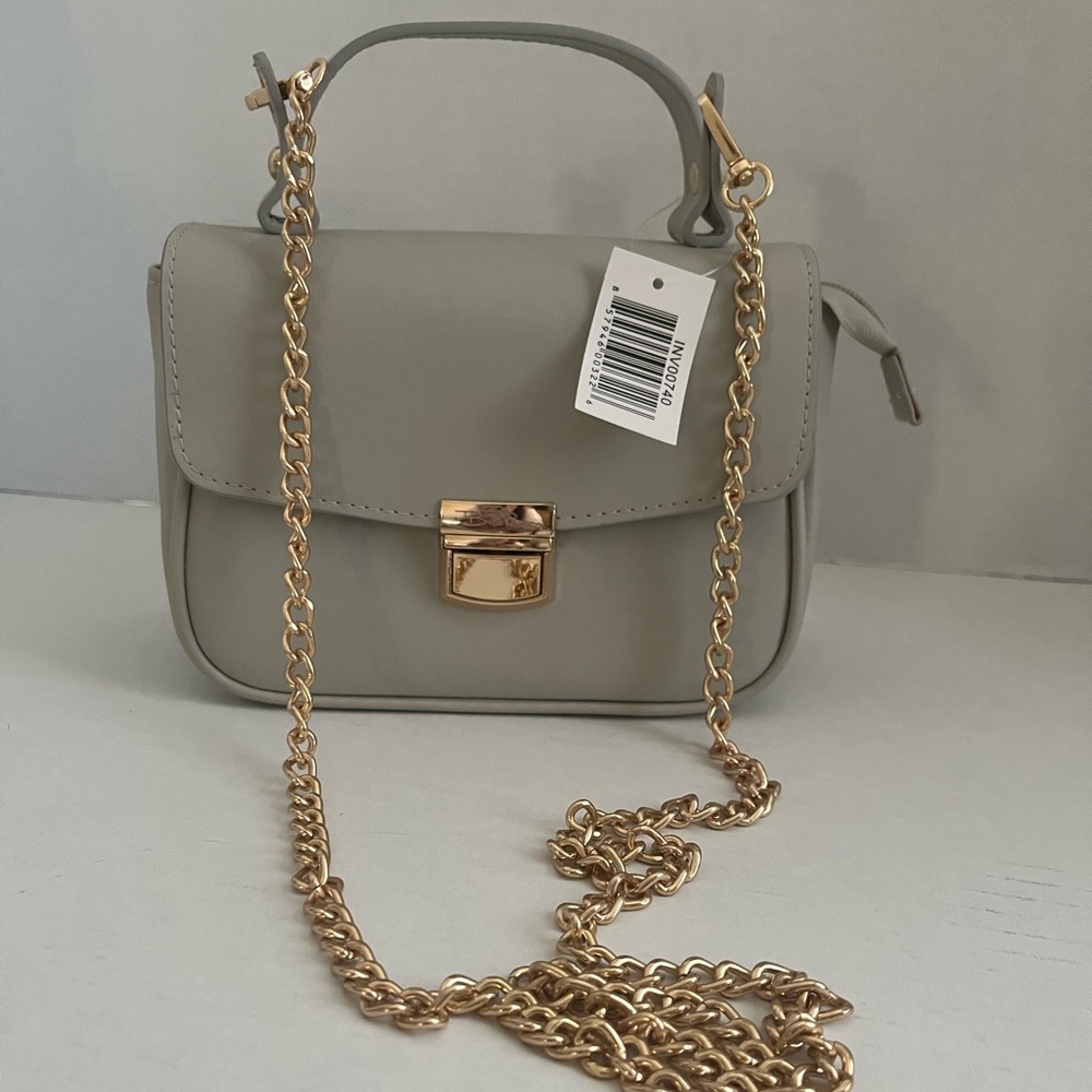 NWT Bella Russo Small Grey Bag With Removable Gold Chain